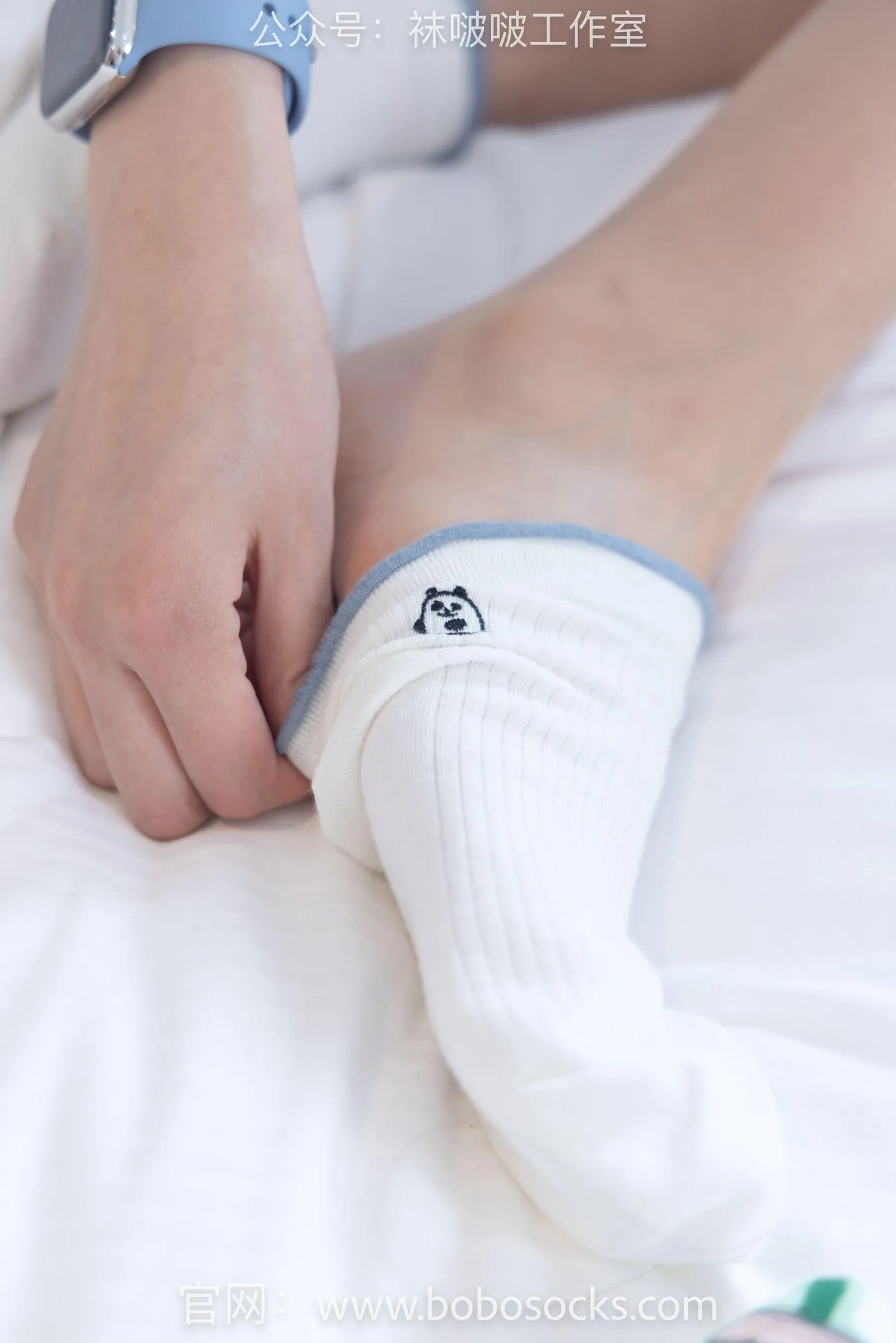[BoBoSocks袜啵啵]NO.096 小甜豆-板鞋、白棉袜、油亮肉丝 [145P]插图9